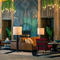 Hotel Palomar Romantic Getaways in AZ