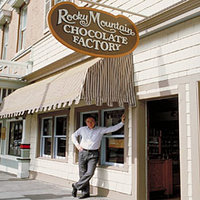rocky- mountainchocolate- factory-candy-shops-az